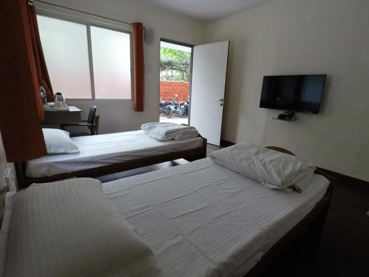 Apple Tree Apartments Koregaon Park Pune Exterior foto